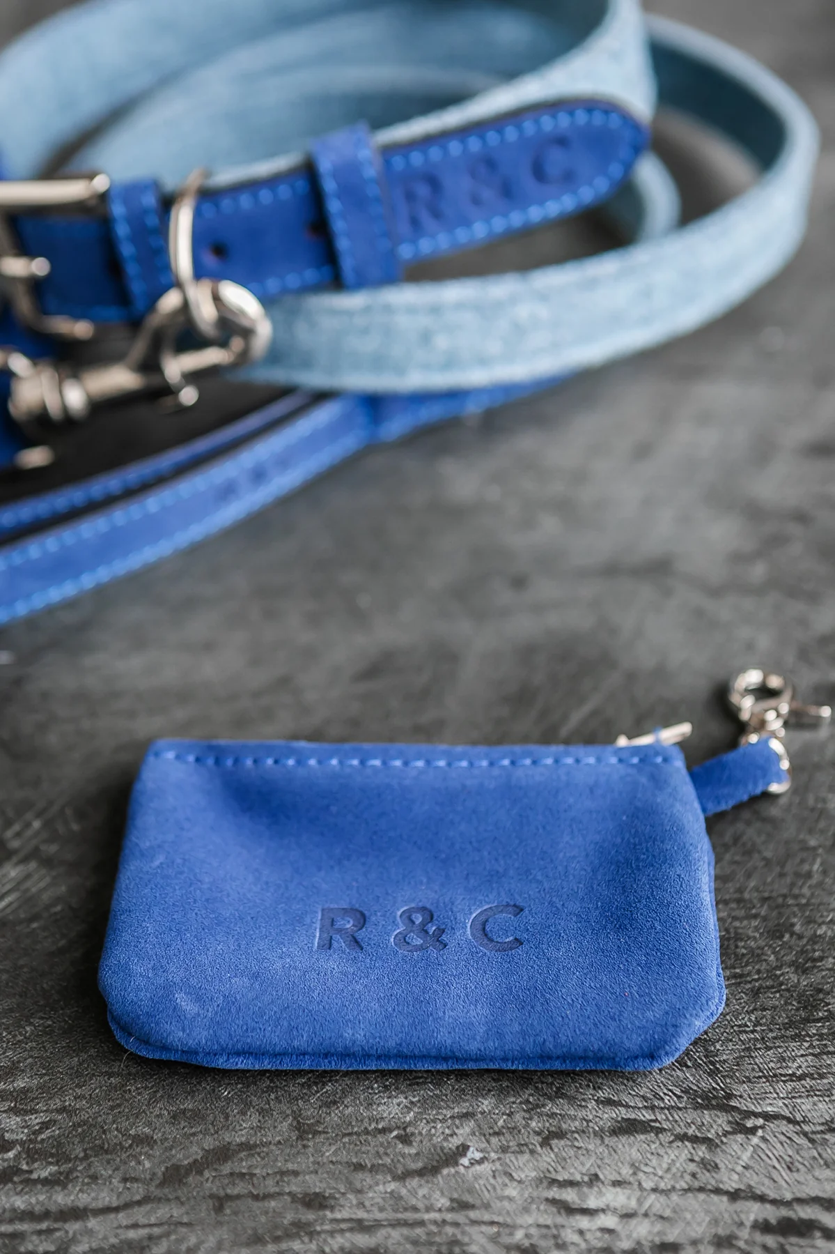 “Rayleigh” Dog Poo Bag Holder – by Ralph & Co