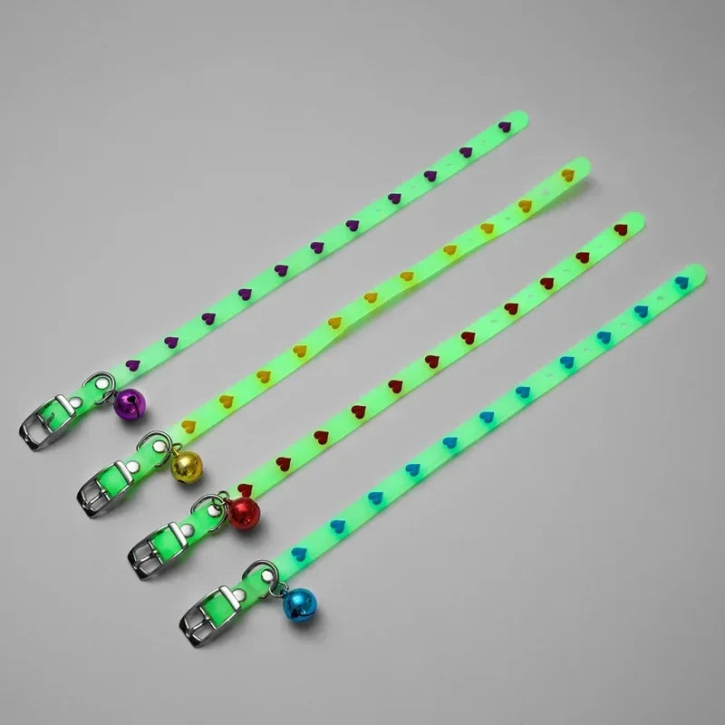 1PC Luminous Cat Necklace Glowing Small Dog Collar Anti-Loss Fluorescent Silicone Bell Collar Neck Ring Pet Cats Accessories - Nestkin Store