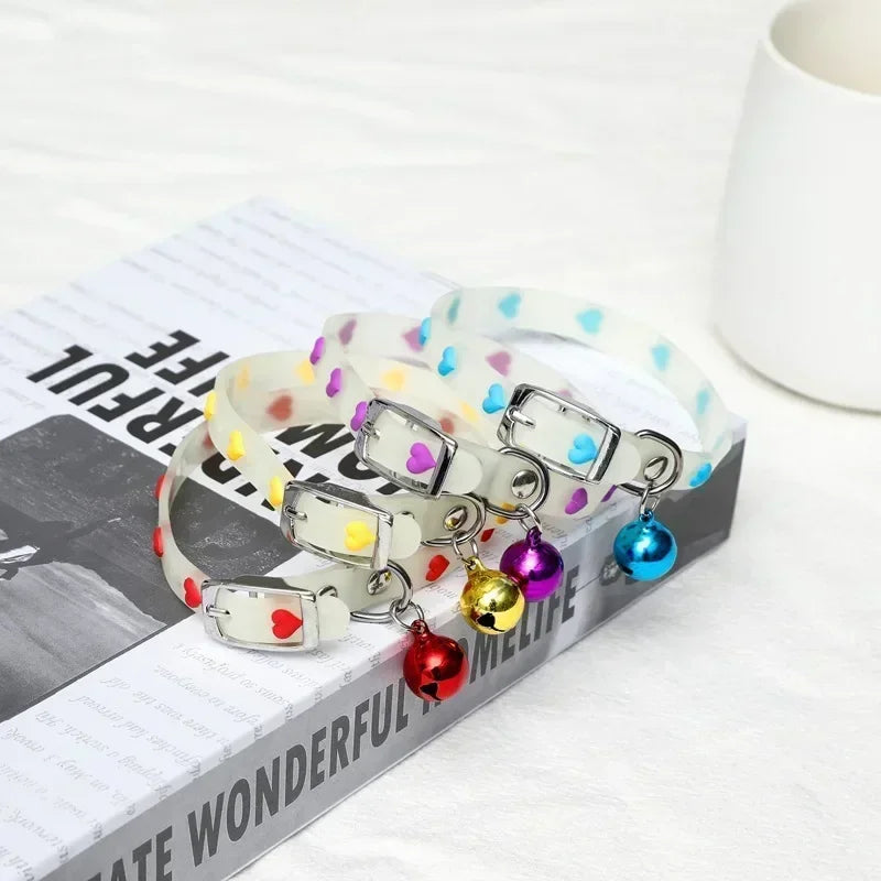 1PC Luminous Cat Necklace Glowing Small Dog Collar Anti-Loss Fluorescent Silicone Bell Collar Neck Ring Pet Cats Accessories - Nestkin Store